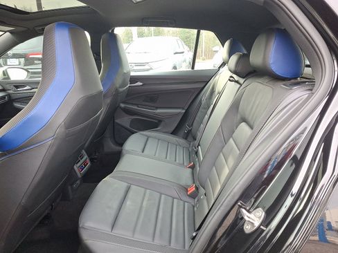 Used 2024 Volkswagen Golf R image 2