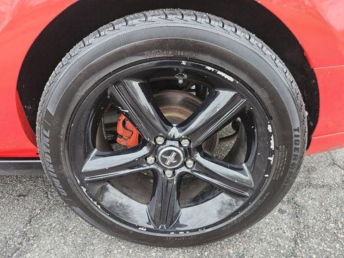 Used 2010 Ford Mustang Premium image 22