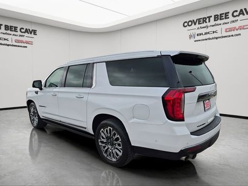 Used 2023 GMC Yukon XL Denali Ultimate image 7