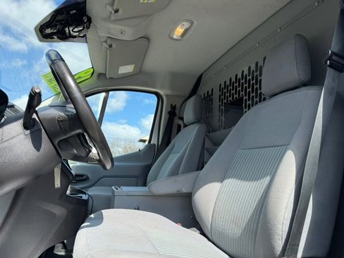 Used 2019 Ford Transit 250 130 Low Roof image 17