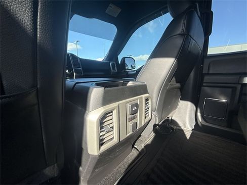 Used 2015 Ford F150 Lariat w/ Equipment Group 502A Luxury image 20