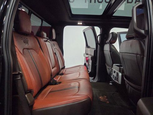 Used 2018 Ford F250 King Ranch w/ King Ranch Ultimate Package image 9