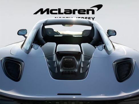 Used 2025 McLaren Artura Spider image 46