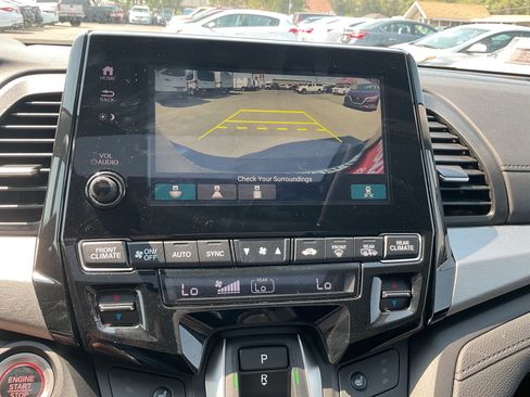 Used 2024 Honda Odyssey EX-L image 9