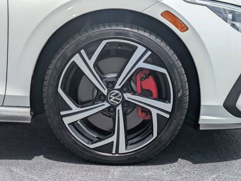Used 2024 Volkswagen GTI SE FWD image 11