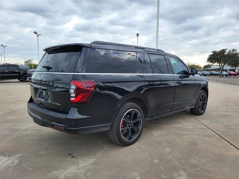 Used 2024 Ford Expedition Max Limited image 26