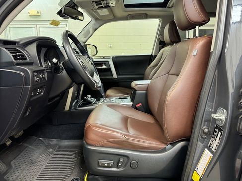 Used 2024 Toyota 4Runner Limited image 12