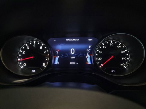 Used 2021 Jeep Compass Latitude w/ Driver Assistance Group FWD image 23