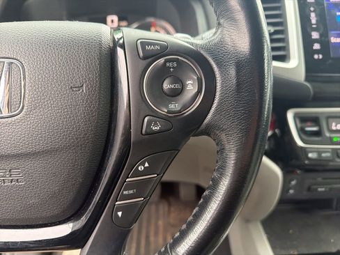 Used 2016 Honda Pilot Elite image 21