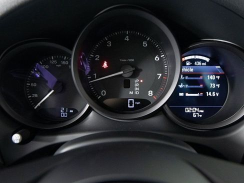 New 2026 Porsche Macan image 24