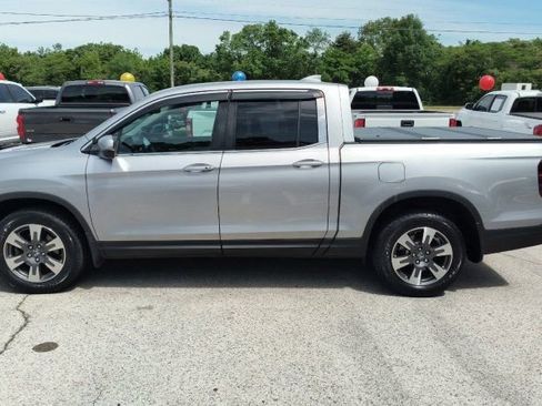 Used 2017 Honda Ridgeline RTL-T image 2
