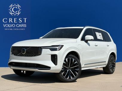 New 2025 Volvo XC90 T8 Plus w/ Protection Package Premier