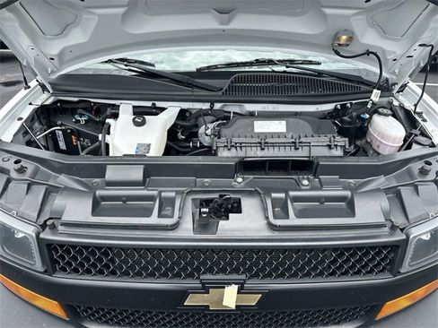 Certified 2023 Chevrolet Express 2500 w/ Driver Convenience Package image 24