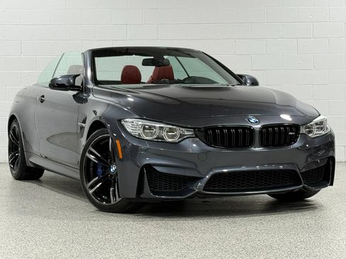 Used 2016 BMW M4 Convertible RWD image 4