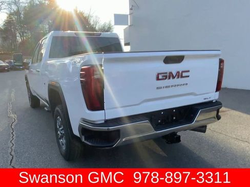 New 2026 GMC Sierra 2500 SLT AWD/4WD image 7