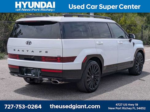 Used 2025 Hyundai Santa Fe Calligraphy AWD/4WD image 5