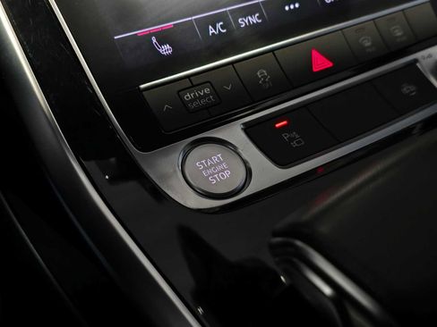 Used 2019 Audi Q8 Premium w/ Convenience Package image 32