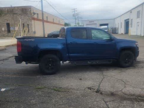 Used 2019 Chevrolet Colorado W/T w/ WT Convenience Package AWD/4WD image 11