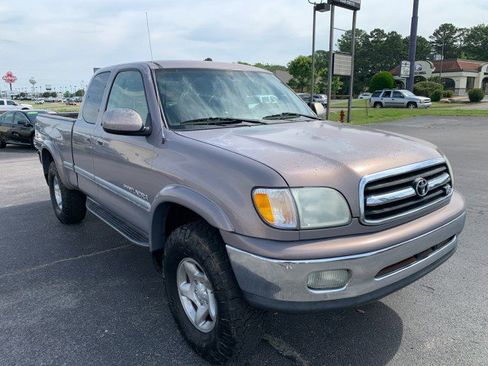Used 2002 Toyota Tundra Limited AWD/4WD image 5