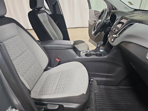 Certified 2024 Chevrolet Equinox LS w/ LS Convenience Package image 13