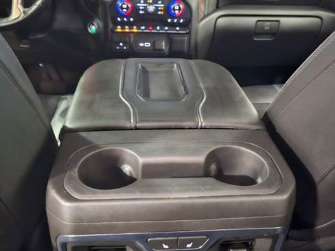 Used 2020 Chevrolet Silverado 1500 High Country w/ Technology Package AWD/4WD image 37