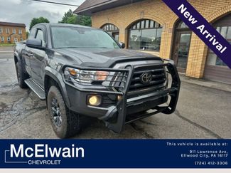 Used 2022 Toyota Tacoma SR5 w/ SR5 Appearance Package (SM) AWD/4WD video 1