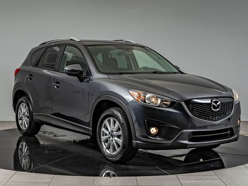 Used 2015 MAZDA CX-5 Touring w/ Bose/Moonroof Package AWD/4WD image 3