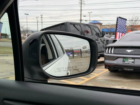 Used 2019 Subaru Outback 2.5i Touring image 40