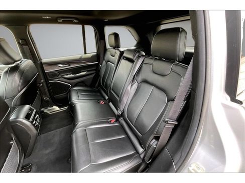 Used 2024 Jeep Grand Cherokee Limited 4xe AWD/4WD image 35