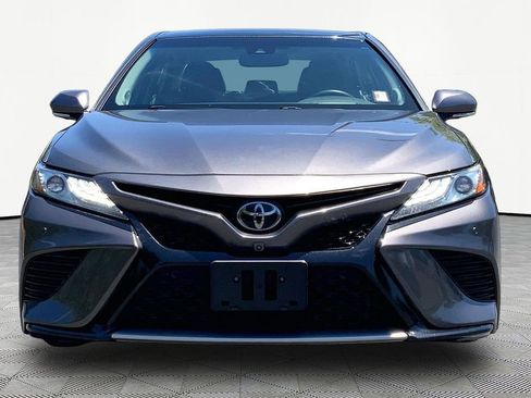 Used 2018 Toyota Camry XSE w/ Driver Assist Package FWD image 2