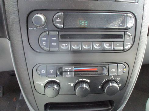 Used 2007 Dodge Grand Caravan SE w/ Popular Equipment Group I FWD image 15