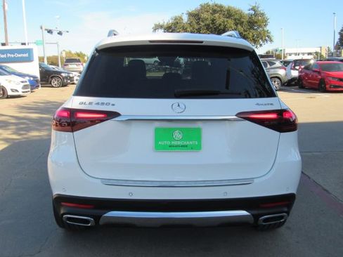 Used 2024 Mercedes-Benz GLE 450e 4MATIC image 9