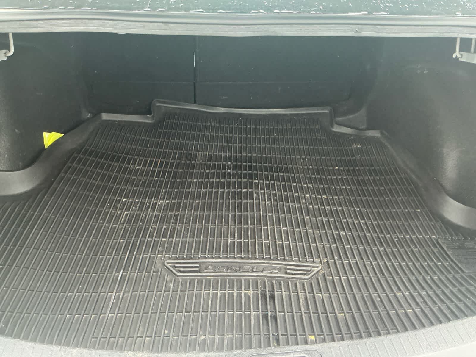 Used 2024 Toyota Corolla SE FWD image 19
