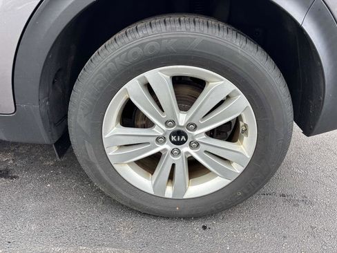 Used 2018 Kia Sportage LX image 24