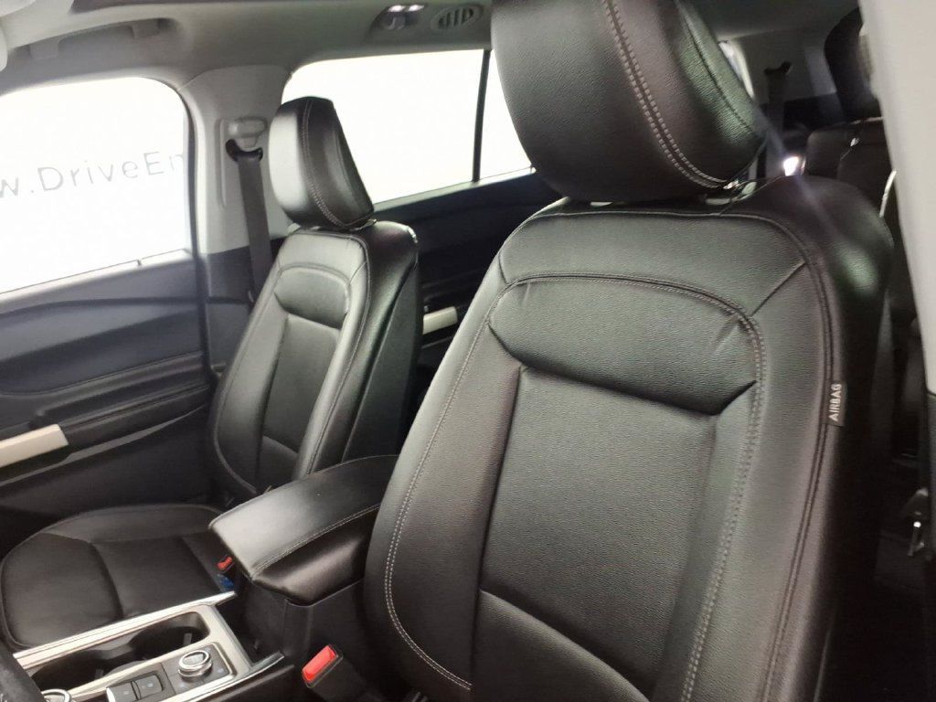 Used 2020 Ford Explorer XLT w/ Equipment Group 202A AWD/4WD image 15