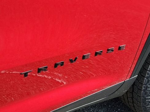 New 2026 Chevrolet Traverse Z71 w/ Enhanced Driving Package AWD/4WD image 6