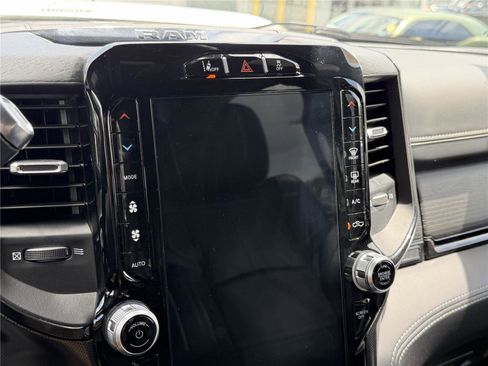 Used 2023 RAM 2500 Limited AWD/4WD image 22