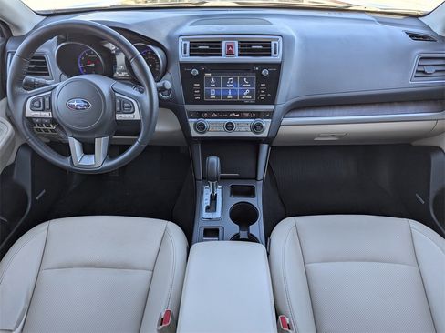 Used 2017 Subaru Outback 3.6R Limited image 15