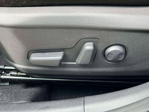 Used 2023 Hyundai Kona SEL w/ Cargo Package image 18