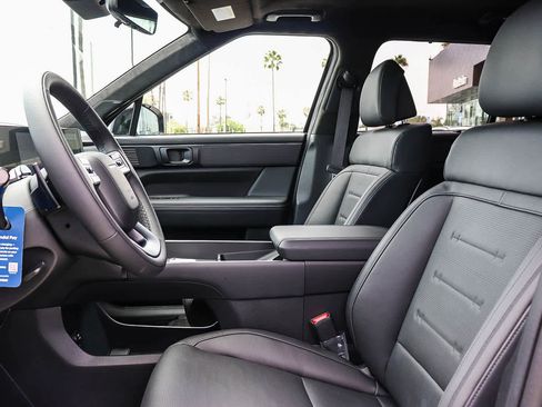 New 2026 Hyundai Santa Fe Calligraphy FWD image 27