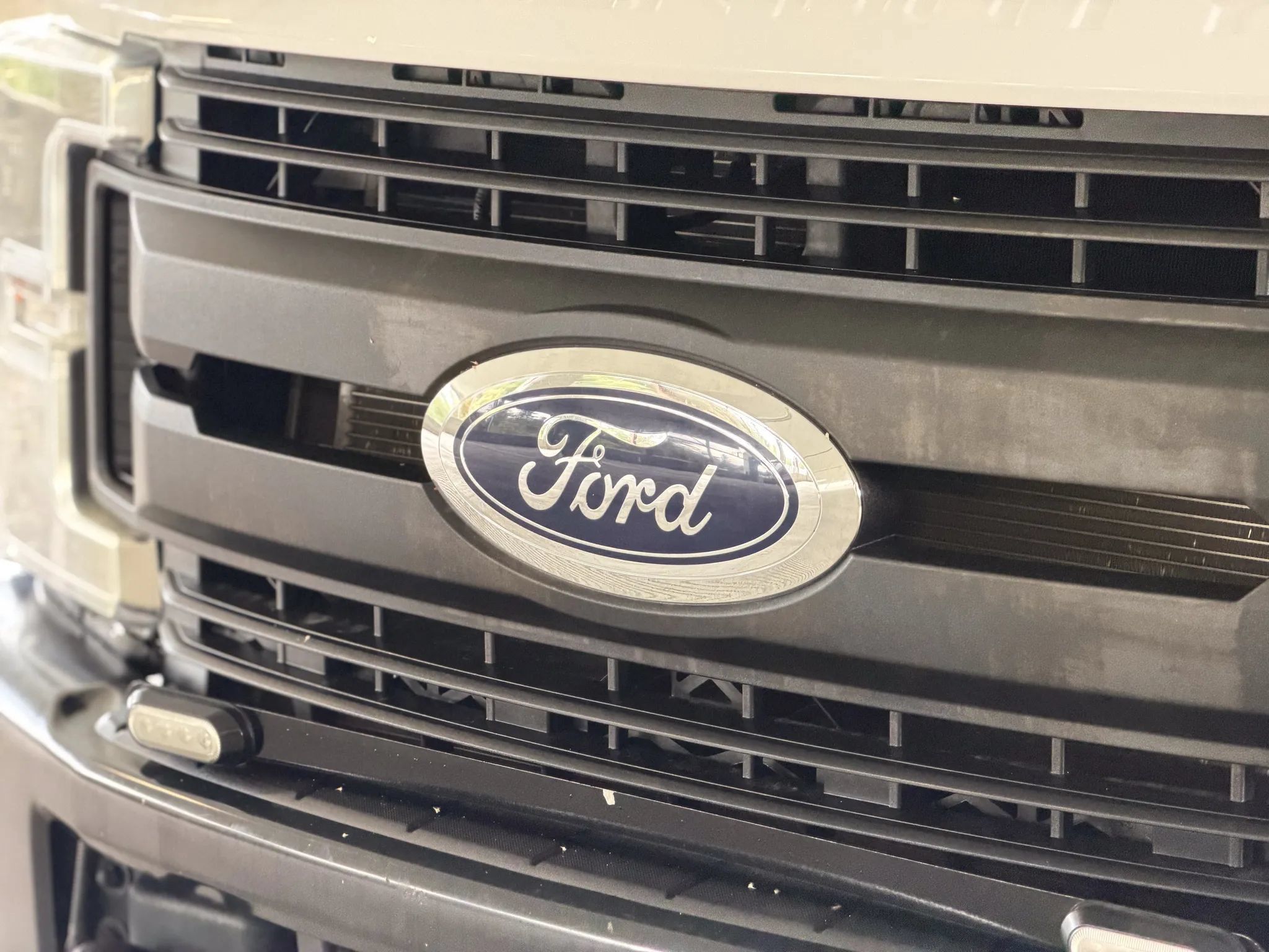 Used 2019 Ford F550 4x4 Regular Cab Super Duty image 9