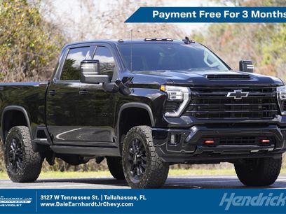 Used 2025 Chevrolet Silverado 2500 LTZ w/ LTZ Plus Package