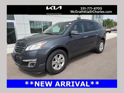 Used 2014 Chevrolet Traverse LT FWD image 1