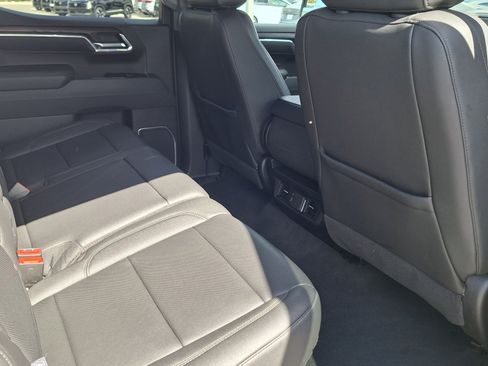 Used 2025 GMC Sierra 1500 SLT image 22