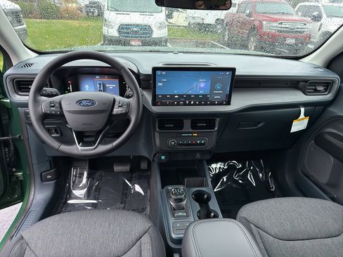 New 2025 Ford Maverick XLT w/ XLT Luxury Package image 22