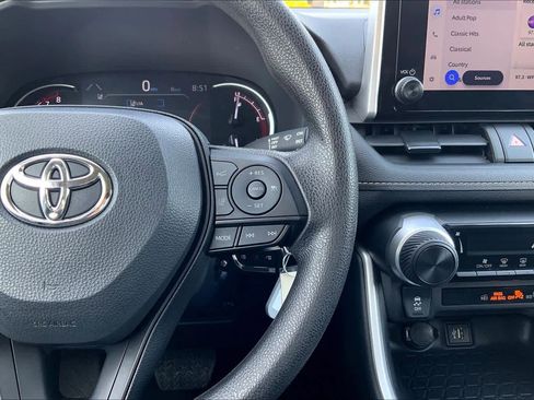 Used 2024 Toyota RAV4 LE image 24