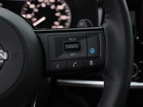 Certified 2024 Nissan Pathfinder SL w/ SL Premium Package AWD/4WD image 15