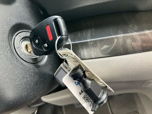 Used 2012 Honda CR-V EX-L image 23