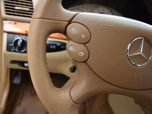 Used 2008 Mercedes-Benz E 350 4MATIC Sedan image 65