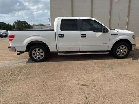 Used 2011 Ford F150 XLT w/ XLT Chrome Pkg RWD image 8